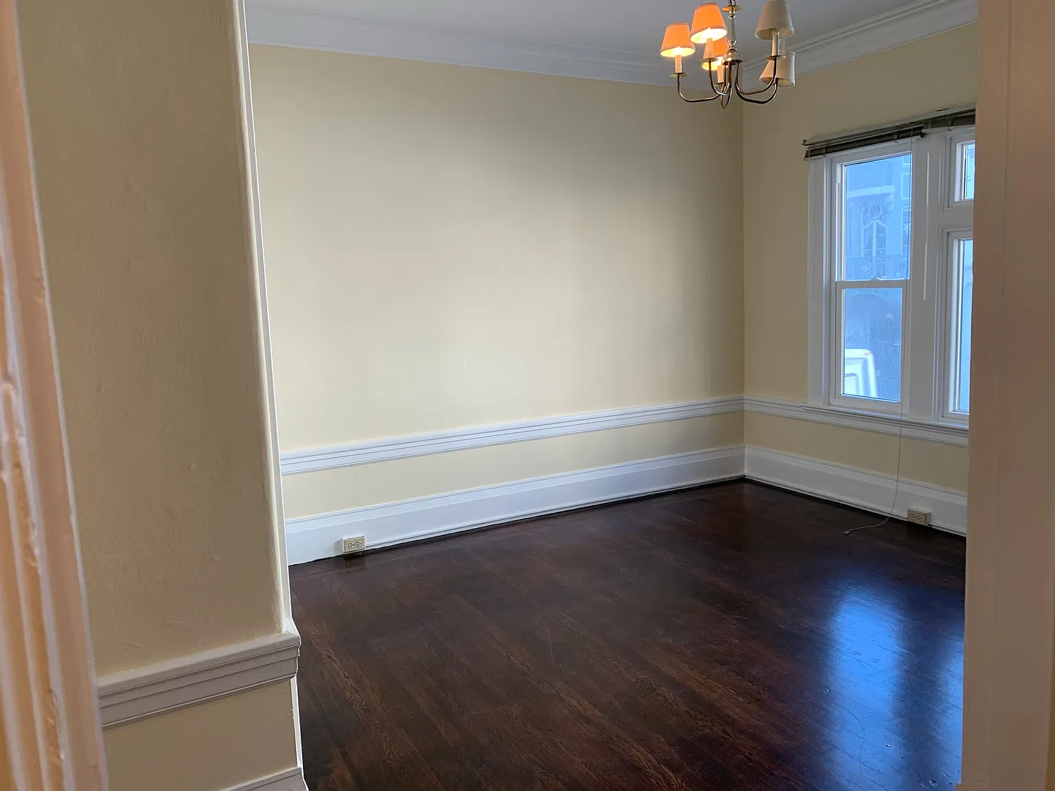 Studio, $2,100 — Photo 3