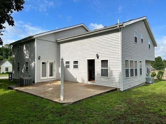 5th image of 516 & 518 W Hickory St