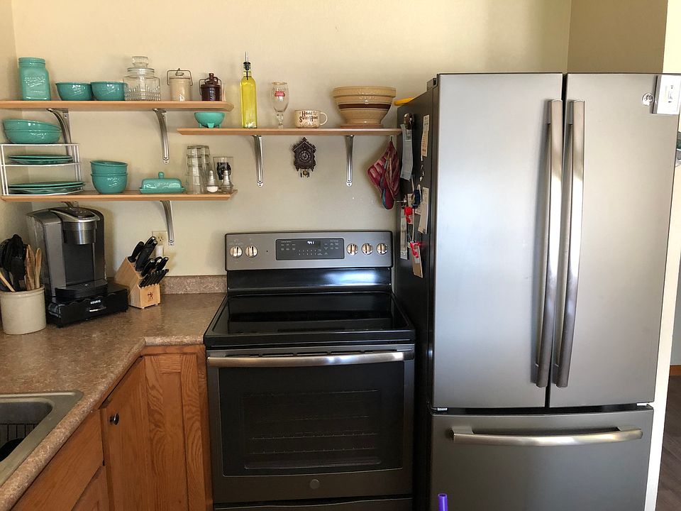 1st image of 8095 Wallace Dr