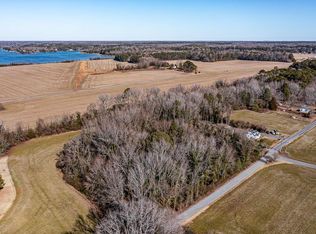 12 Benson Rd, Weems, VA 22576