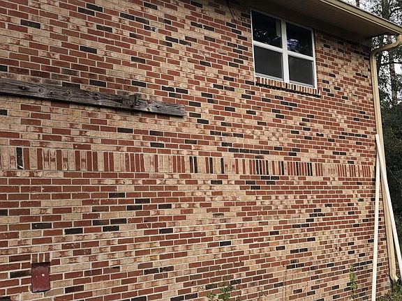 4th image of 4121 Saunders Dr