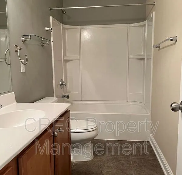 3639 Bagley Dr — Photo 20