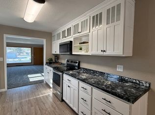 1608 N 5th St, Montevideo, MN 56265