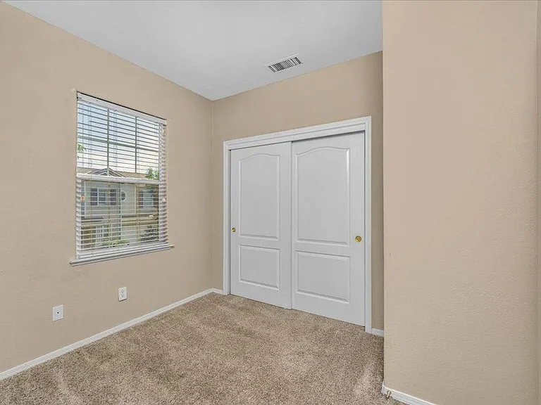 1709 Glen Dunbar Ln — Photo 16