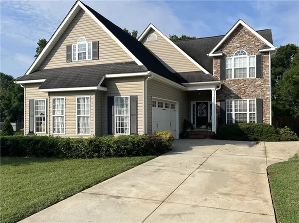 228 Streams Way, Anderson, SC 29625