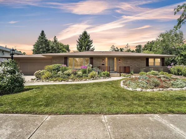 6542 51st AVENUE, Kenosha, WI 53142