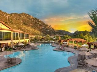 8860 Lawrence Welk Dr, Escondido, CA 92026