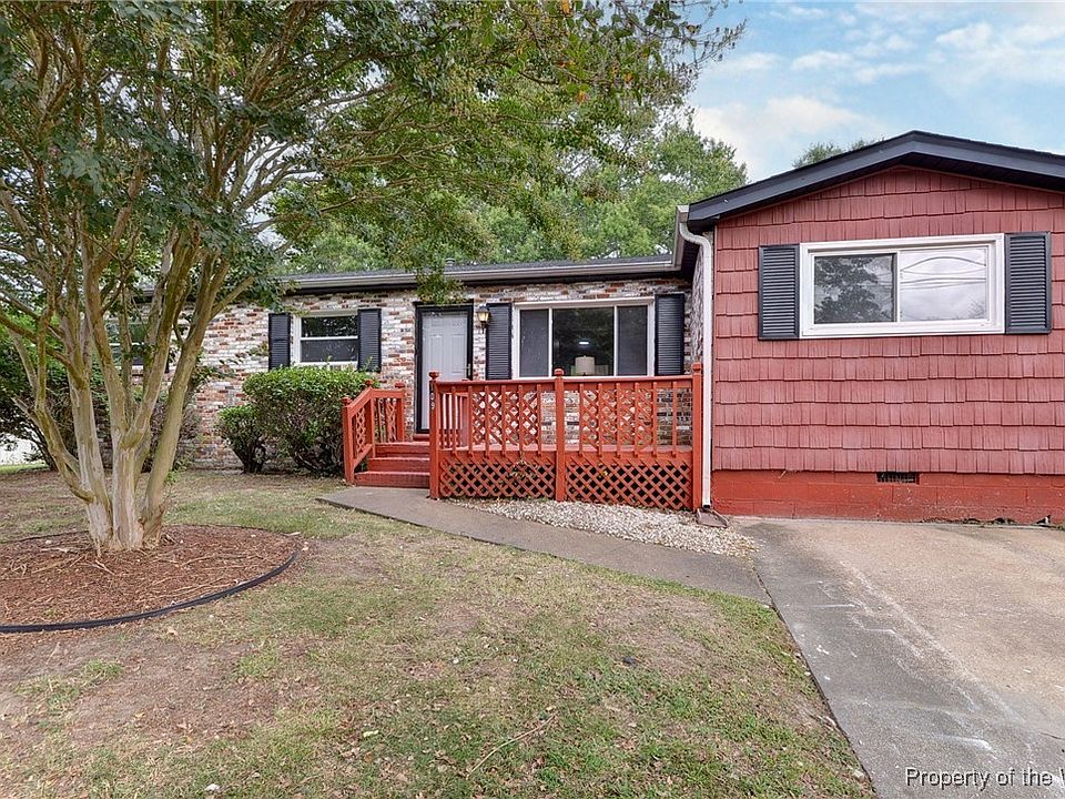 1st image of 109 Phillips Ln