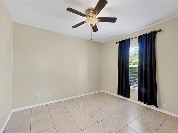 2nd image of 305 Boundary Blvd Unit A