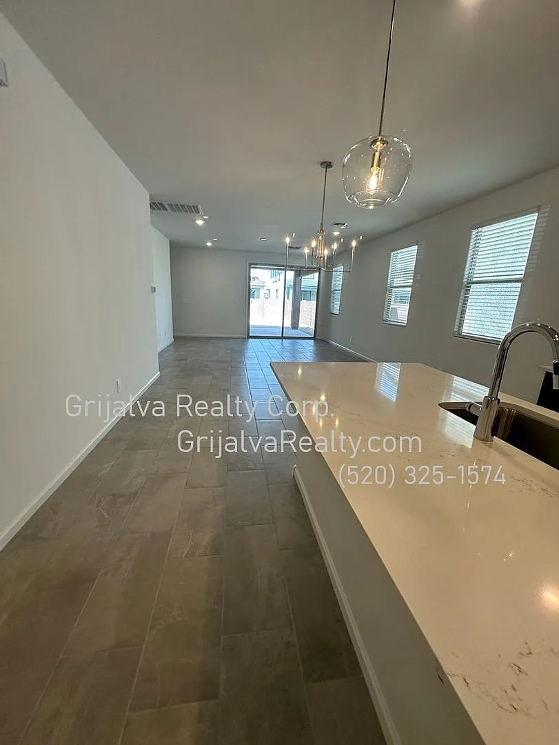 Brand New Build! 4 Bedroom, 2 Bath House For Rent In Marana (Tangarine/I-10) — Photo 3