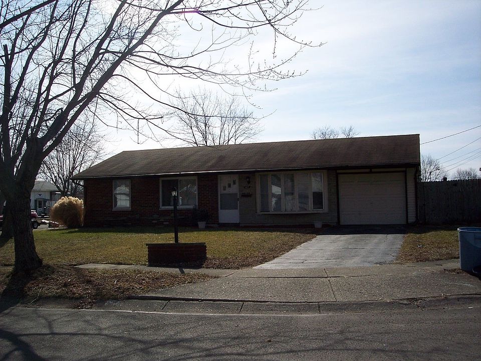 1st image of 483 Caldwell Cir