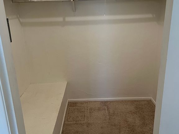 5th image of 4461 E Lee St #4461