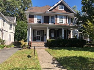 139 Liberty Rd, Englewood, NJ 07631