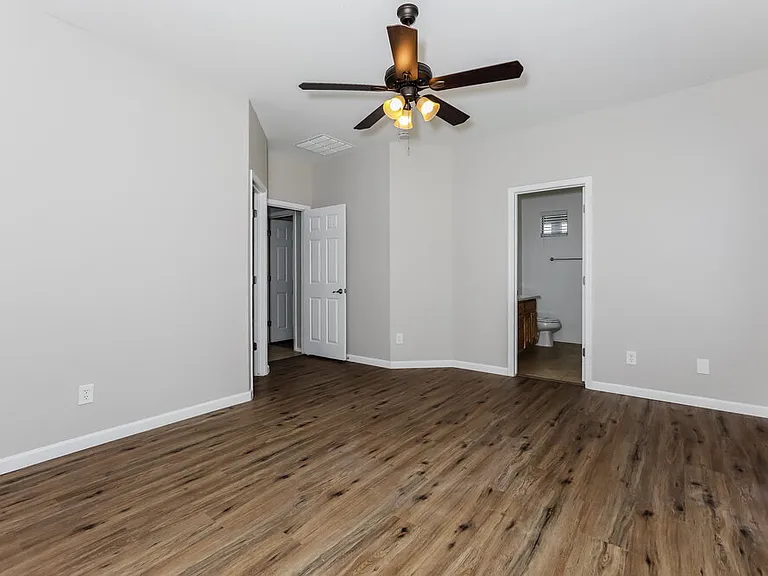 18 W Saddle Way — Photo 11