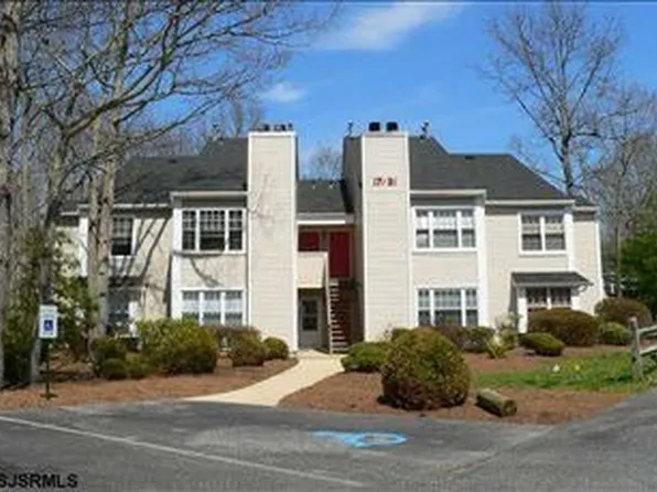 60 Pheasant Meadow Dr #76, Galloway, NJ 08205