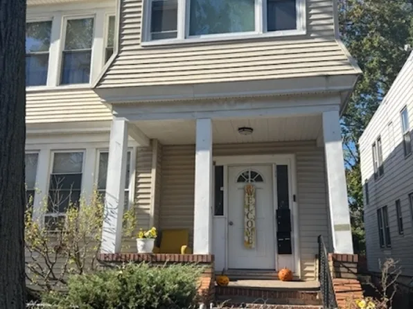 271 Leslie St, Newark City, NJ 07112