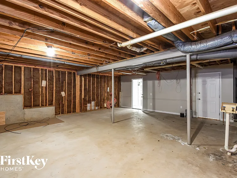 4018 Watkins Glen Dr — Photo 13
