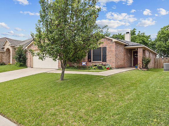 3rd image of 13621 Ponderosa Ranch Rd