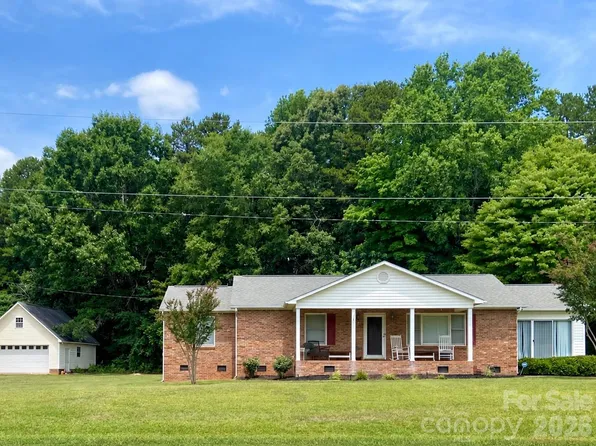 2889 Shiloh Unity Rd, Lancaster, SC 29720