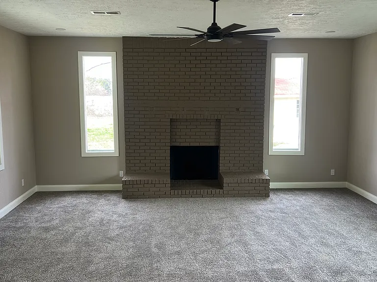 175 Moss Dr — Photo 19