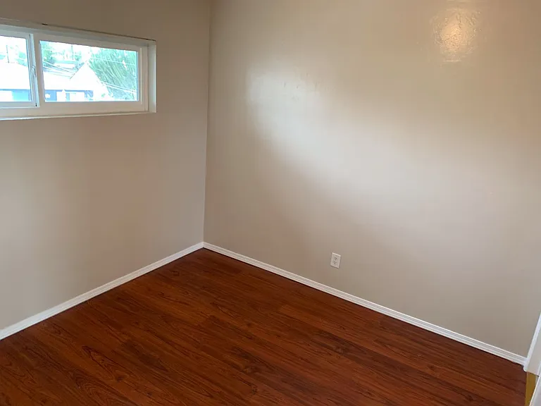 238-248 Citrus Ave — Photo 6
