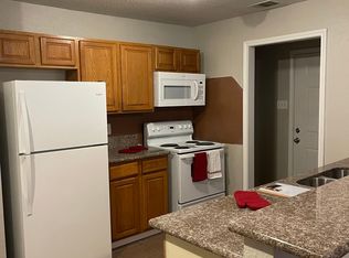 8202 Cannon St #B, Houston, TX 77051