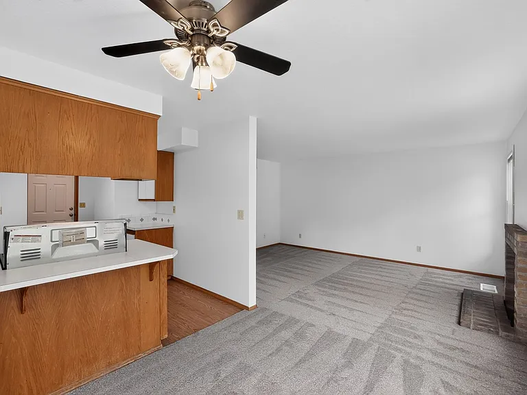 20463 SW Midline St — Photo 10