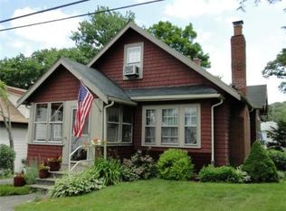 20 Makepeace St, Saugus, MA 01906