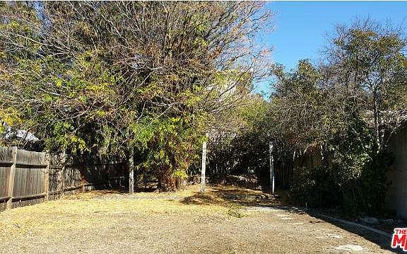 2nd image of 2823 Hermosa Ave