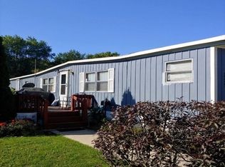 859 Joyce Ln, Elgin, IL 60120