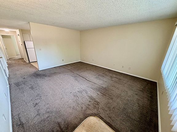 3rd image of 201 & 203 SE Bridgeway Ave #203