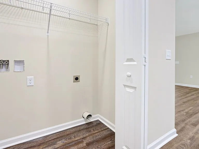128 Villa Rd — Photo 14