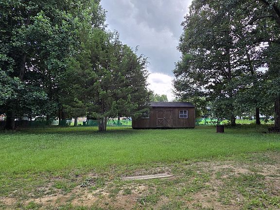 2nd image of 606 Cheyenne Cir Lot 36