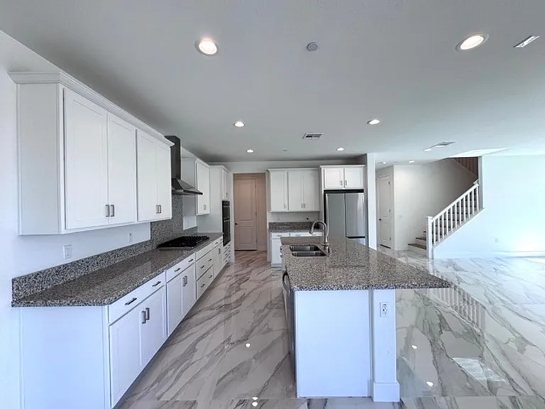 25061 River Peak Dr — Photo 24