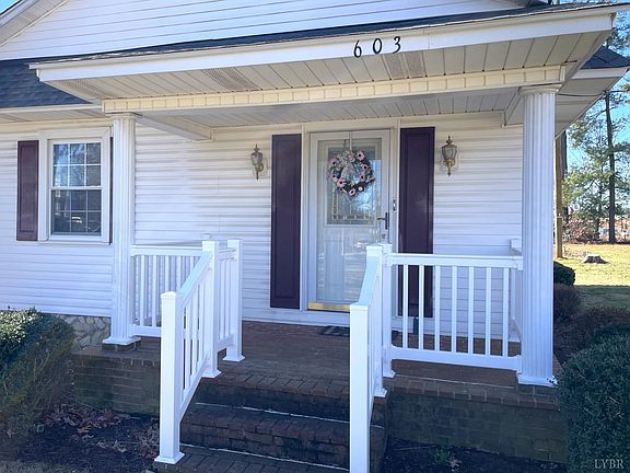 3rd image of 603 Vaden Dr