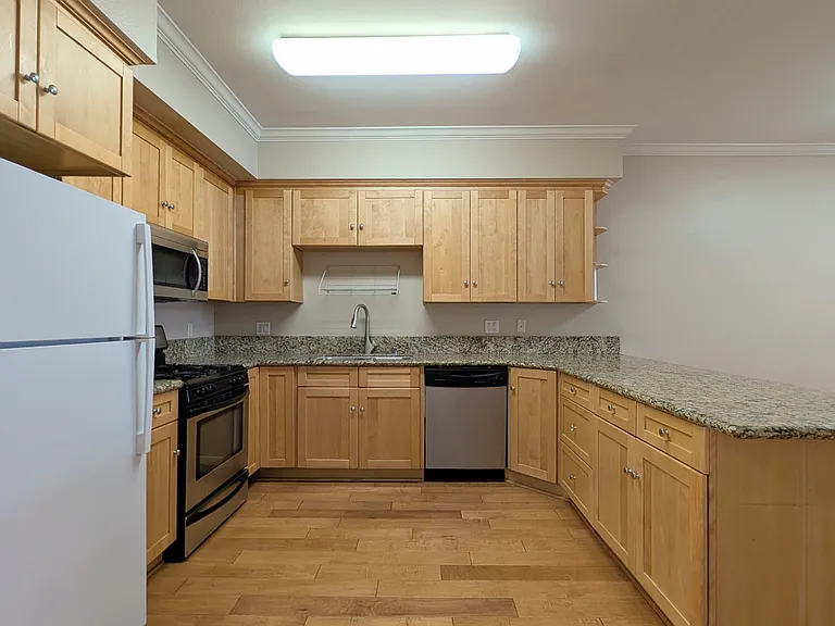 Functional Kitchen (gas stove, oven, microwave, dishwasher, and refrigerator)