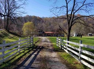 1591 Buffalo Creek Rd, Huntington, WV 25704