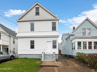 1118 Cutler St, Schenectady, NY 12303