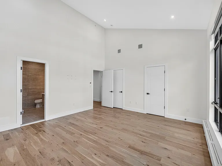 1157 Inwood Ter — Photo 18