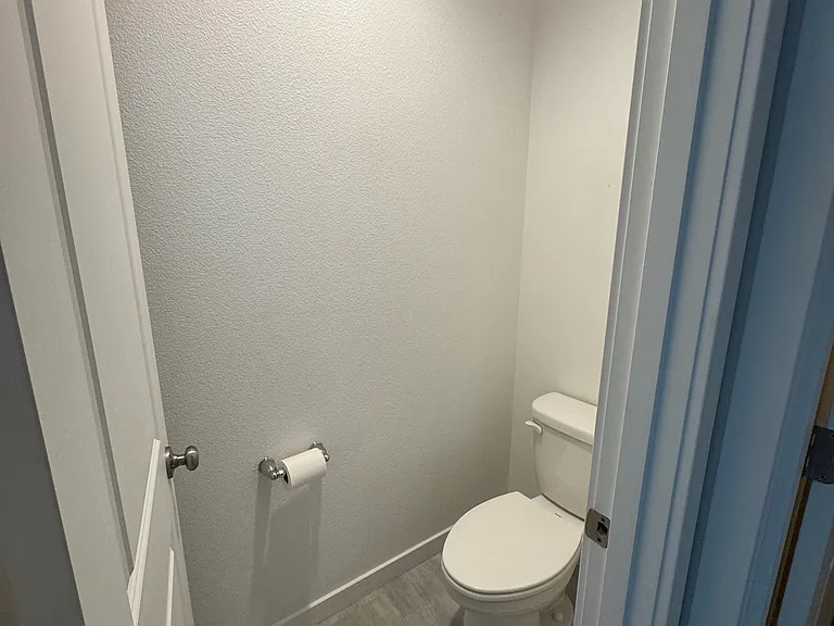 Masters Toilet