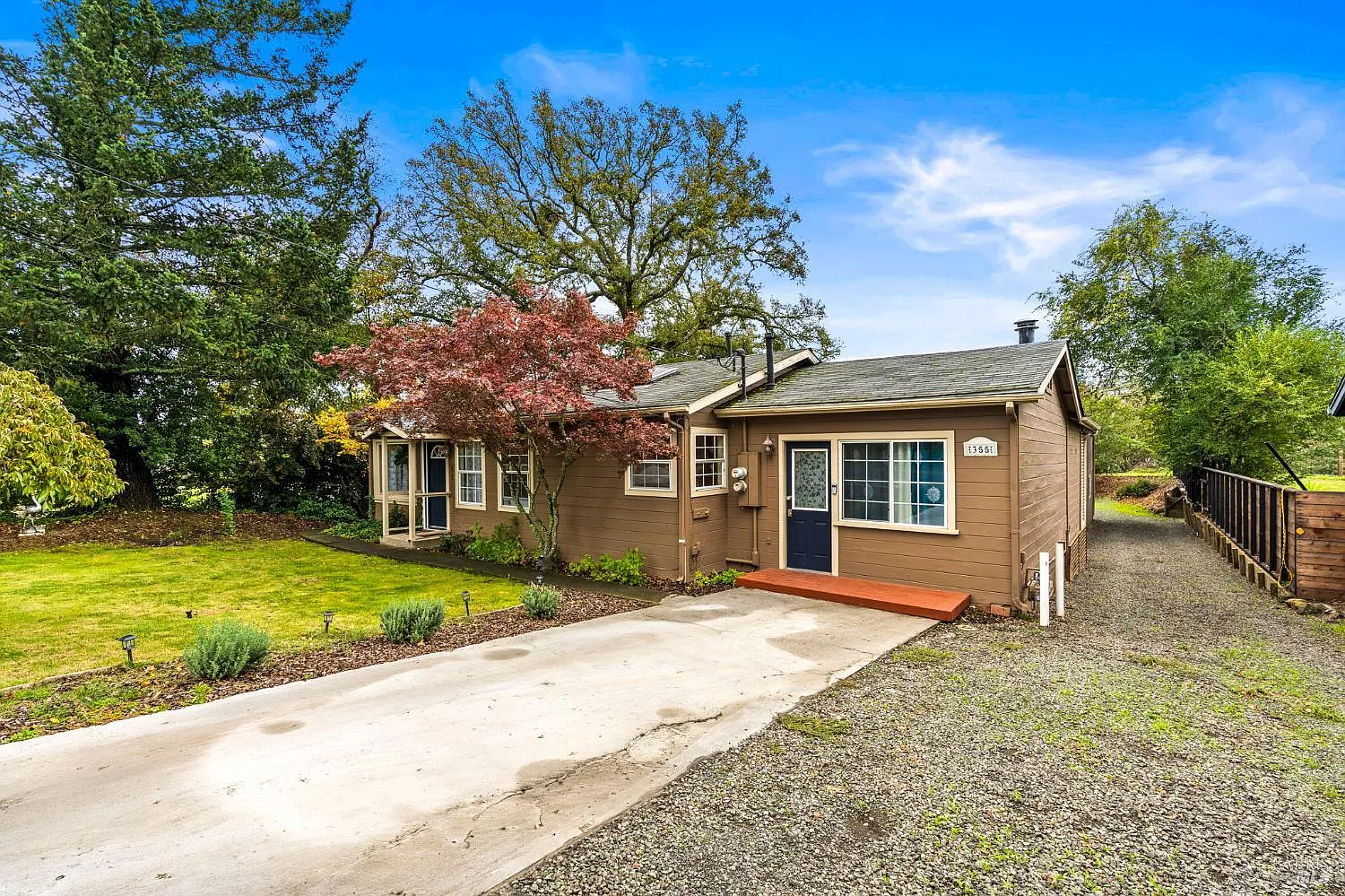 355 Sky Oaks Drive - Photo 3