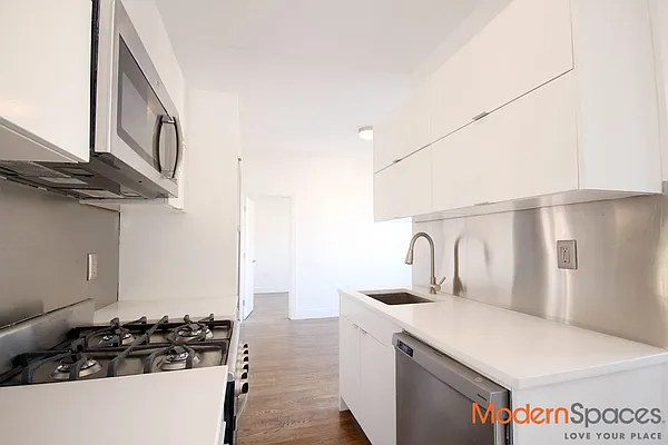 Rented by Modern Spaces | media 13