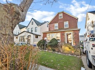 114-50 210th St, Cambria Heights, NY 11411