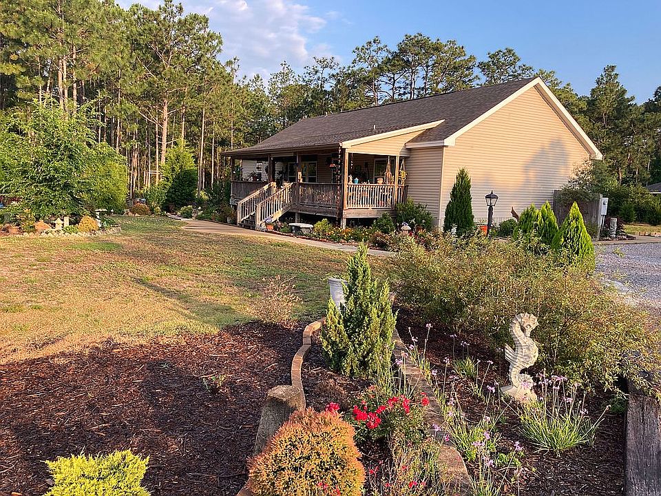 2nd image of 2081 Shannon Rd