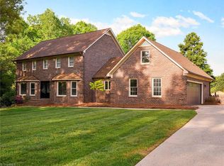466 Windsor Park Rd, Kernersville, NC 27284