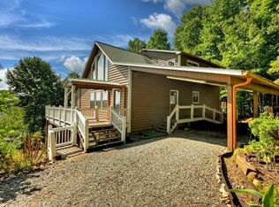 222 Mountain Hideaway Ln, Blue Ridge, GA 30513