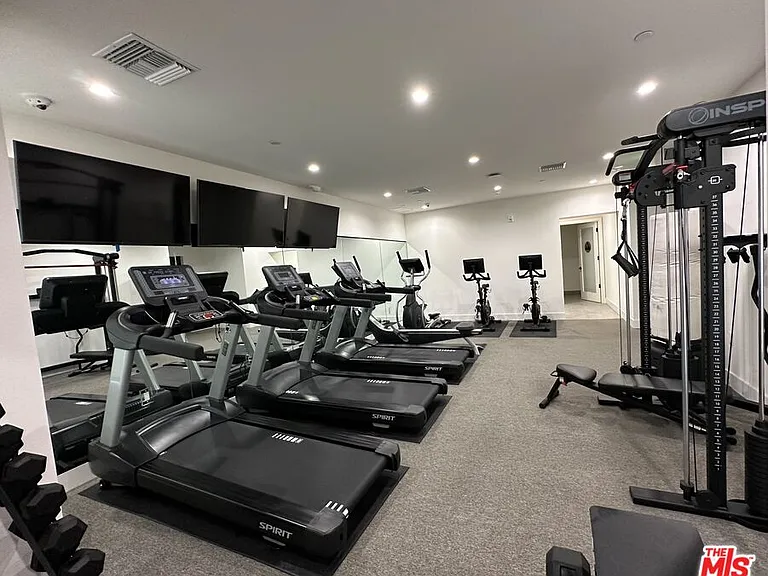 11800 Courtleigh Dr #202 — Photo 12