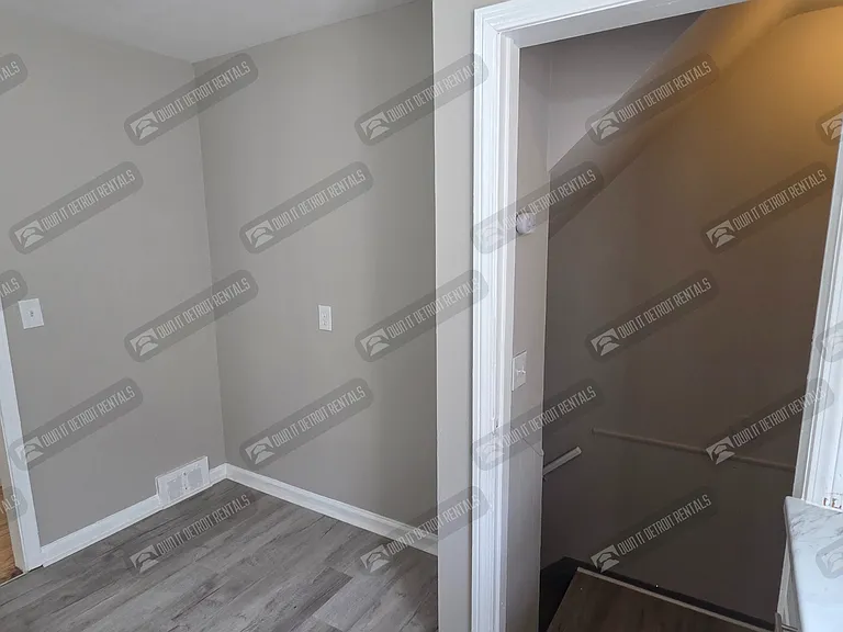 16600 Carlisle St — Photo 18