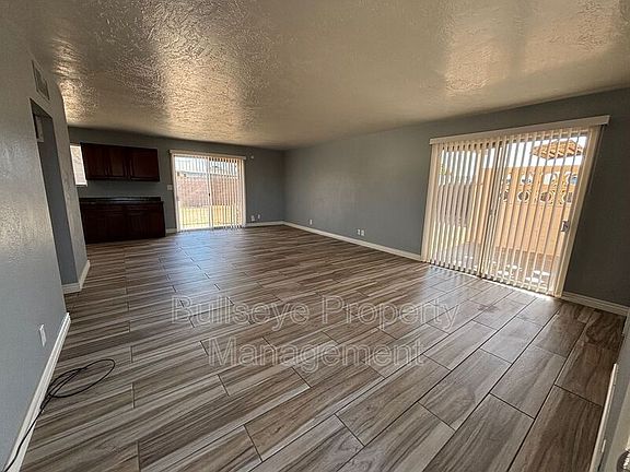3rd image of 13635 N 32nd Dr
