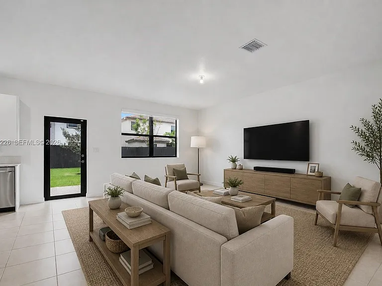 23339 SW 133rd Ave — Photo 5